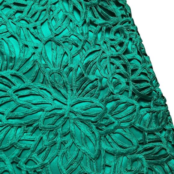 Milly Green Crochet Lace Overlay Pencil Straight Skirt Size US 4 - Picture 3 of 4